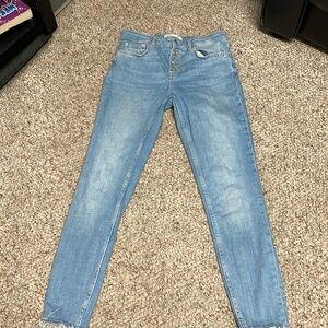 Zara distressed Jean